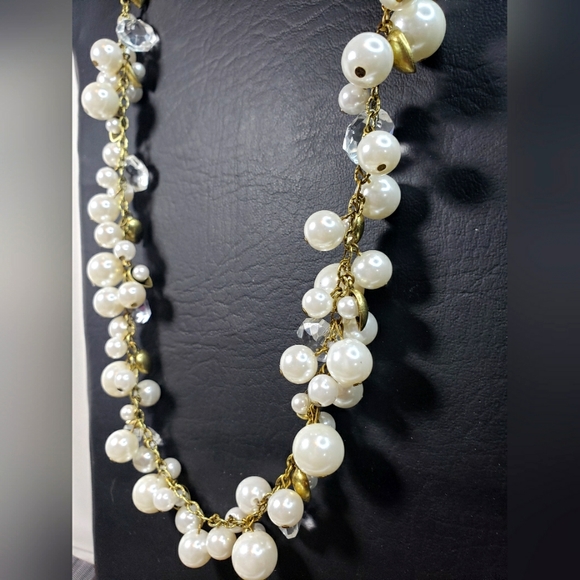 Chloe & Isabel Pearls and Crysyals Bauble Necklace - Picture 3 of 8